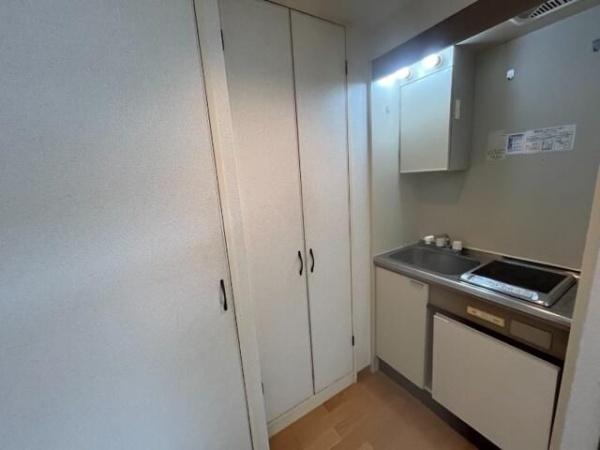 クレスト・センバ