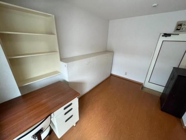 クレスト・センバ