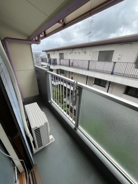 クレスト・センバ