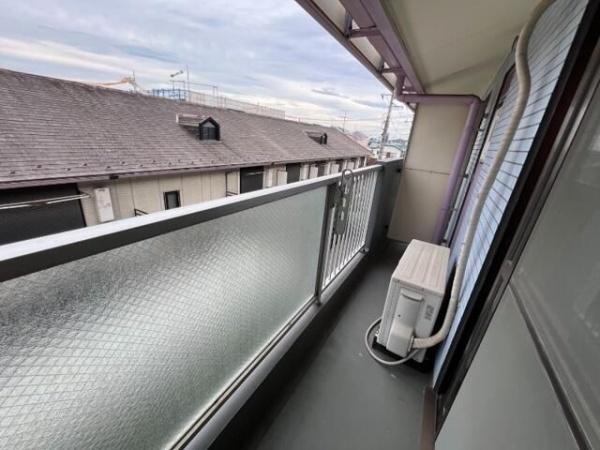 クレスト・センバ