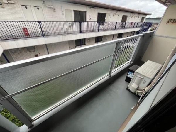 クレスト・センバ