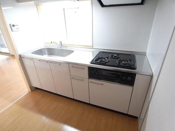 ＢＥＣＫ　ＥＡＳＴ