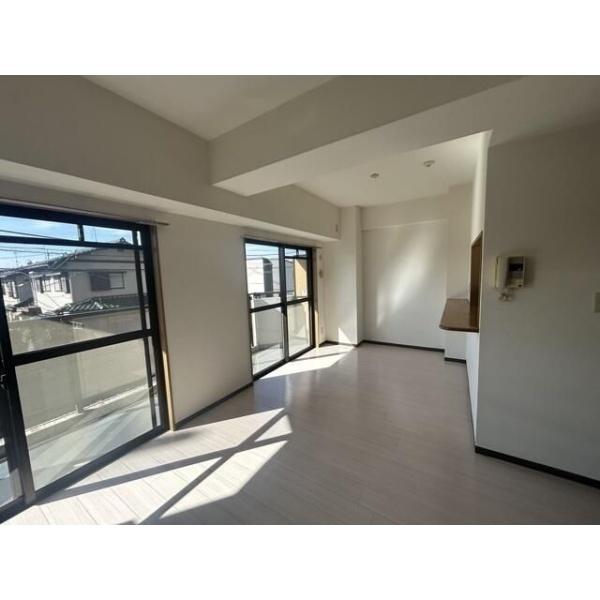 ヴィバーチェ武里