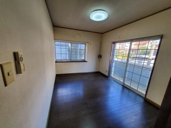 ハイツエルミドール