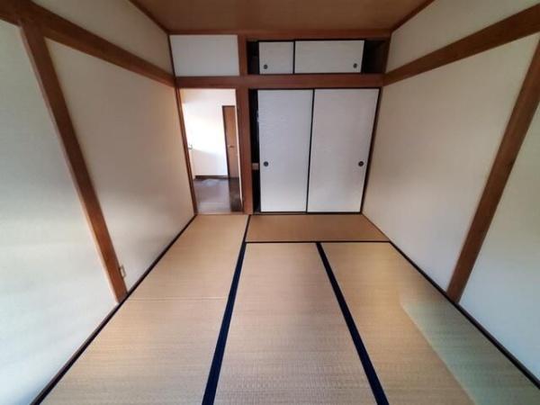 ハイツエルミドール