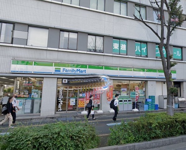 メゾン福嶋(ファミリーマート春日部中央一丁目店)