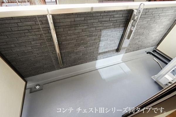 クルタ　ラプシ