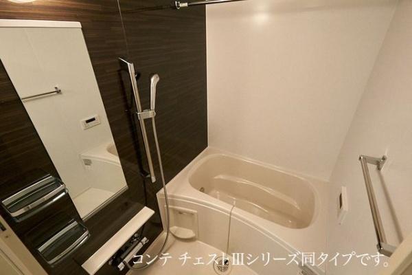 クルタ　ラプシ