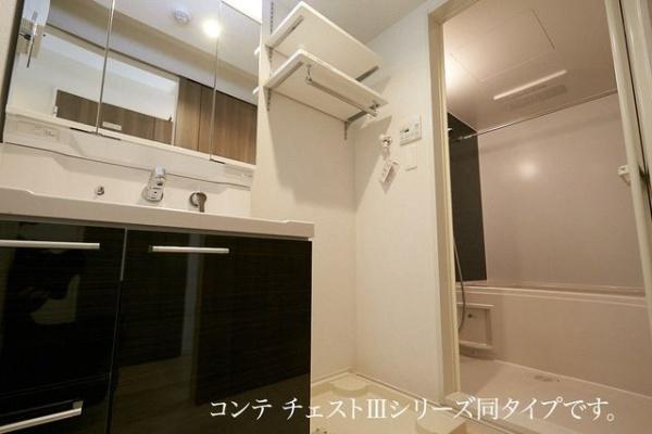 クルタ　ラプシ