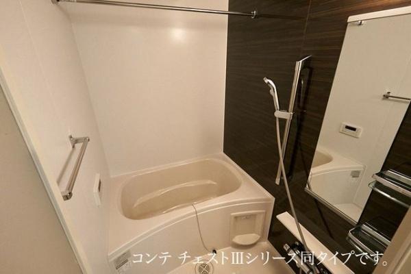 クルタ　ラプシ