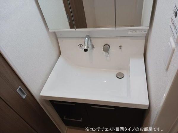 クルタ　ラプシ