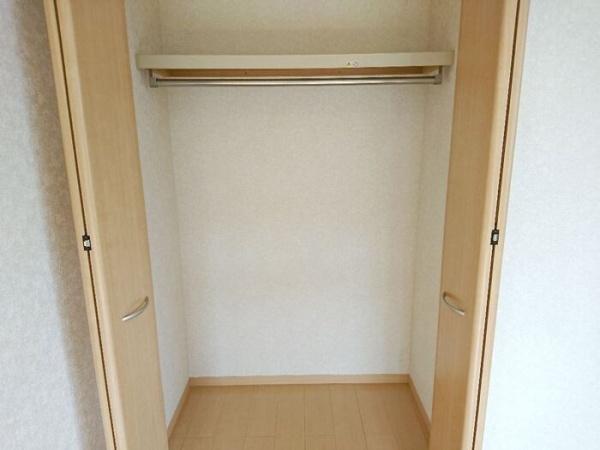 フォリオ春日部