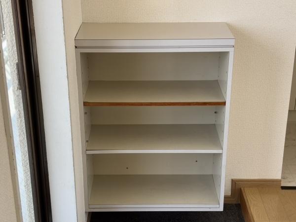 白石八枝子店舗