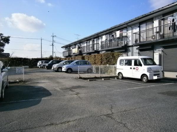スリーゼハイツ