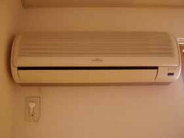 春日部市一ノ割４丁目のアパート