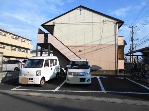 春日部市一ノ割４丁目のアパート