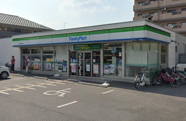 アネックスＫ(ファミリーマート北越谷四丁目店)