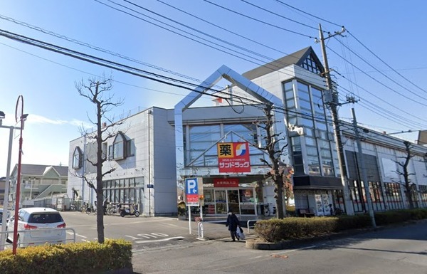 オリンピアヒルズ春日部(サンドラッグ春日部ユリノキ通り店)