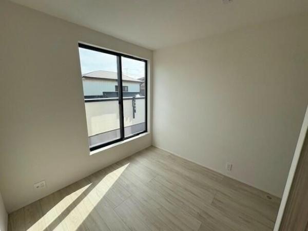 Ｓｕｍａｉ－ｔｏ春日部市米島０３