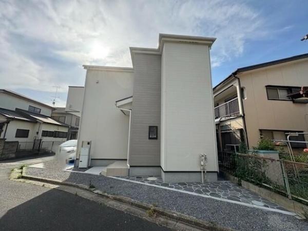 Ｓｕｍａｉ－ｔｏ春日部市米島０３
