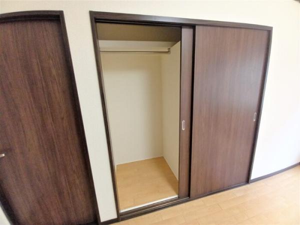 ライフタウニーＡ街区　5号棟