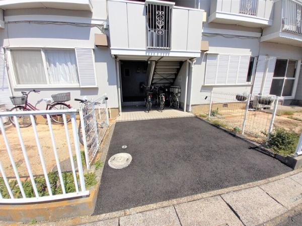 ライフタウニーＡ街区　5号棟