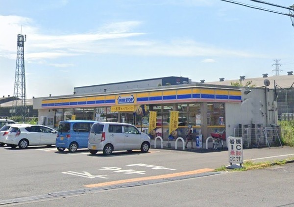 リーブルファイン春日部増富(ミニストップ春日部増戸店)