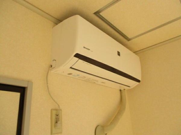 クリスタル岩槻