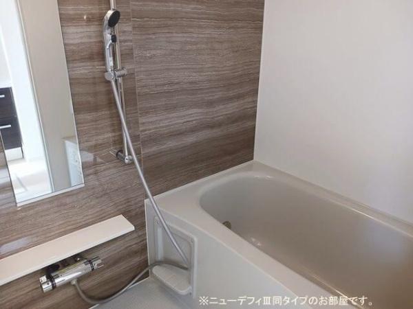 エテルノ　アルドール