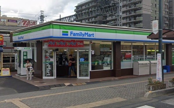 シティプラザせんげん台壱番館(ファミリーマートせんげん台駅前店)