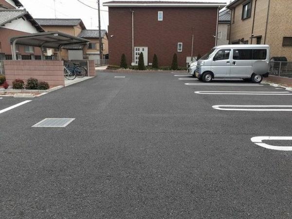 メゾン　フォレスタ