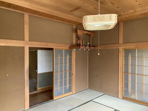 一戸町楢山似平 貸倉庫(和室)