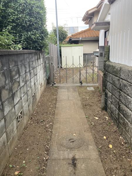 岸町３丁目貸家