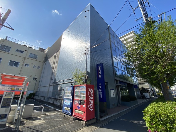 中村ハイツ(みずほ銀行三郷支店)