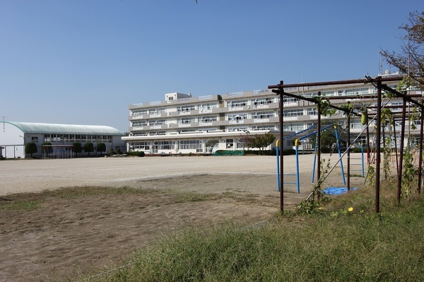 野口貸家(吉川市立北谷小学校)