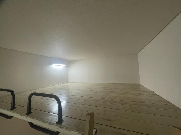 レオパレス吉川第6