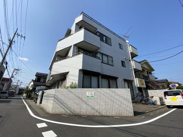 サンプレイス