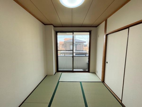サンプレイス