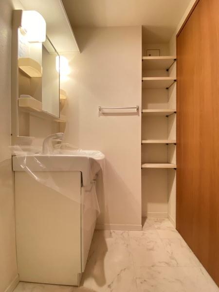 シャルマンドミール