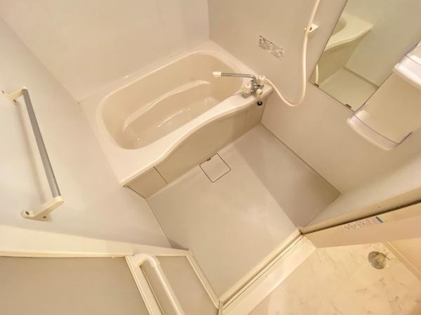 シャルマンドミール