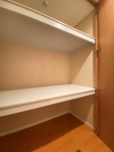 シャルマンドミール