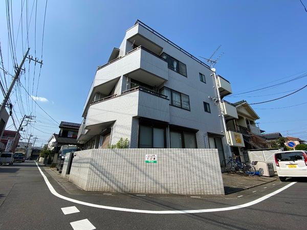 サンプレイス