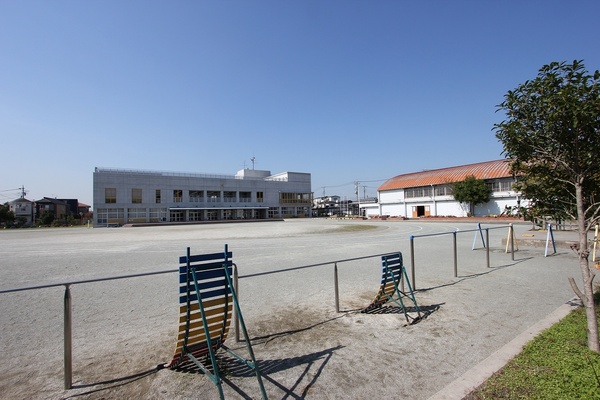 ユーカリハイム(吉川市立吉川小学校)