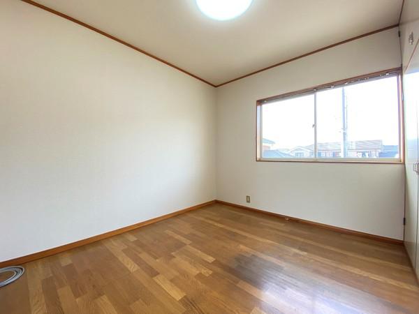 ヴィレッジ弐番館