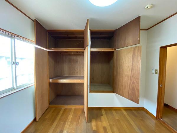 ヴィレッジ弐番館