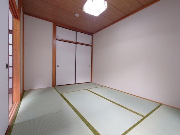 コスモスハイツ