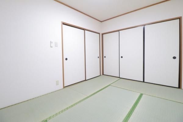 ファミール吉川
