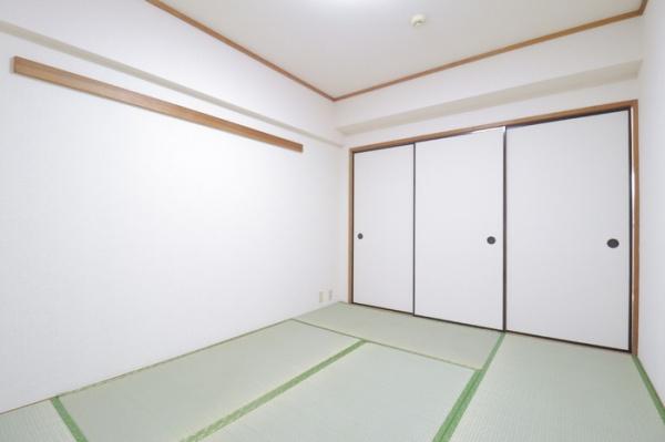 ファミール吉川