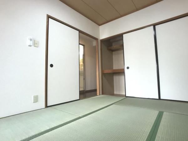 ファミール吉川