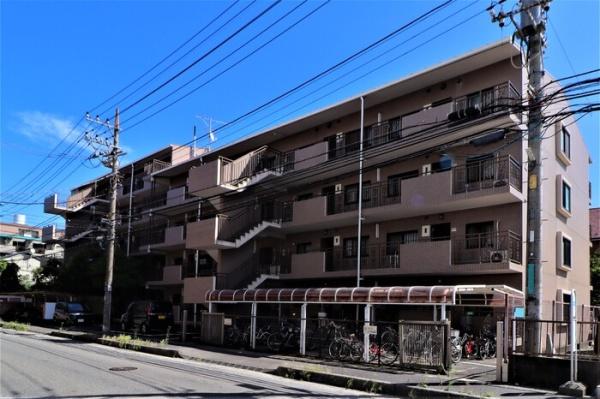ファミール吉川